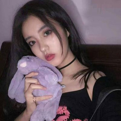 卡通女生头像唯美时尚图片