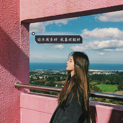 欧美女生抽烟纹身头像图片