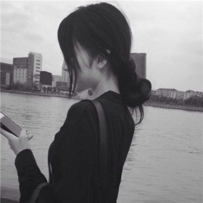 卡通人物头像女生可爱图片