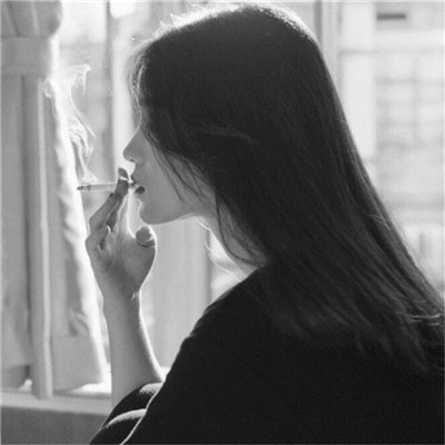 卡通人物头像女生可爱图片