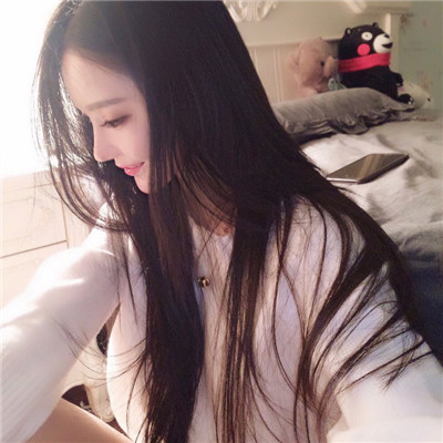 好看伤感图片头像女生图片