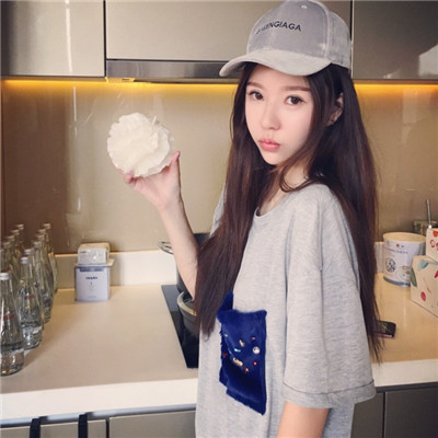 好看伤感图片头像女生图片