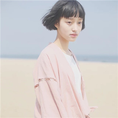 短发女生闺密头像两张图片