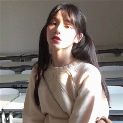 qq上好看的头像女生图片