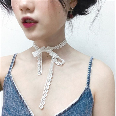 图中图女生带字qq头像图片
