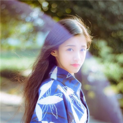 女生qq头像唯美大全图片