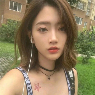 qq头像女生戴帽子韩国图片