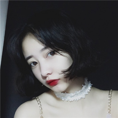 女生头像带字易烊千玺图片