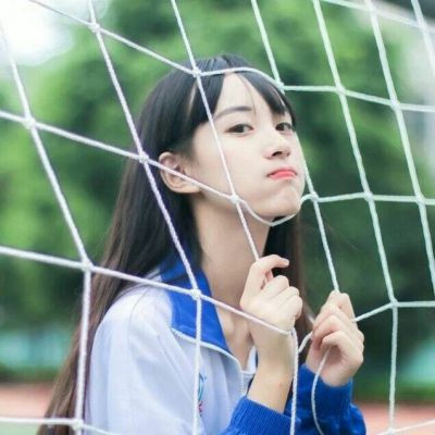 阳光活泼女生头像高清图片