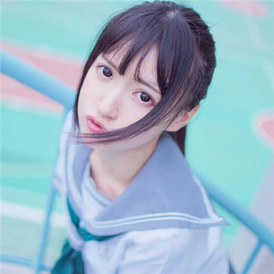 阳光活泼女生头像高清