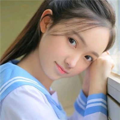 阳光活泼女生头像高清图片