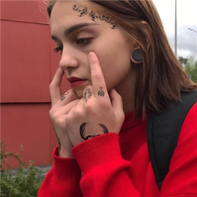 可爱的二次元头像女生图片