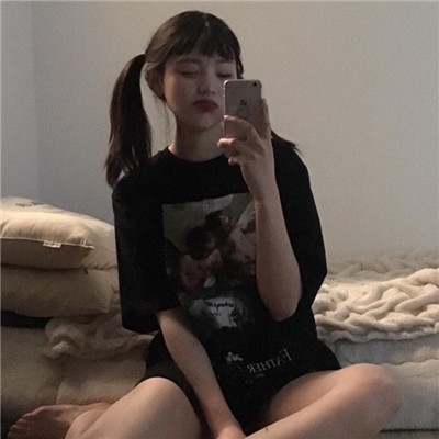 好看的欧美风女生头像图片