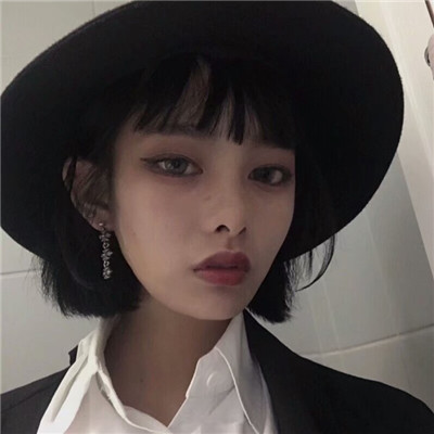 女生闺蜜头像一人一张图片