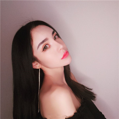 白色衬衫头像女生头像图片
