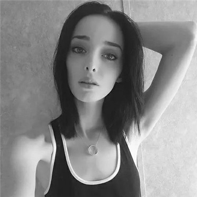 短发后背图片女生头像图片
