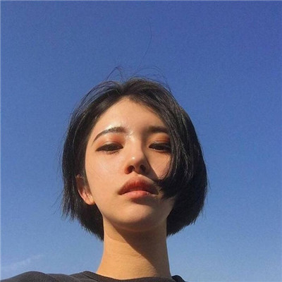 qq头像个性签名女生图片