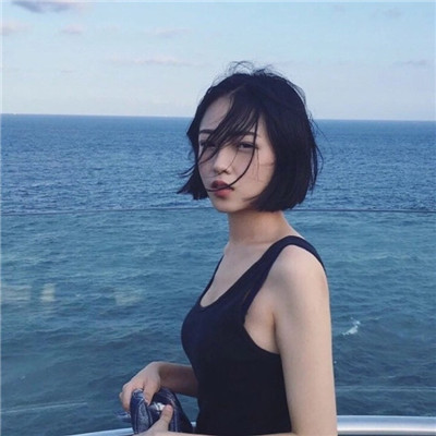 qq头像个性签名女生图片