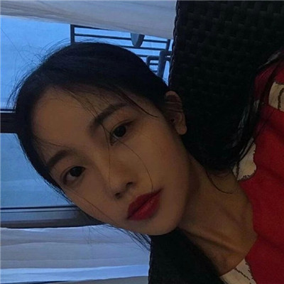 qq女生头像绿色侧面图片
