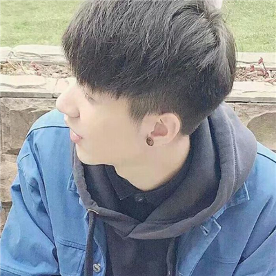 男生奥特曼的头像图片