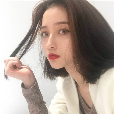 qq女生头像一男一女背图片