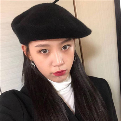 女生抽烟伤感带字头像图片