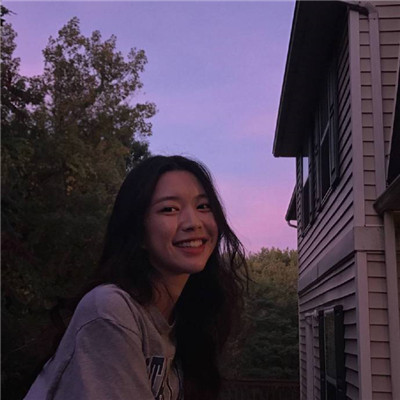 女生坐在地上头像大全图片