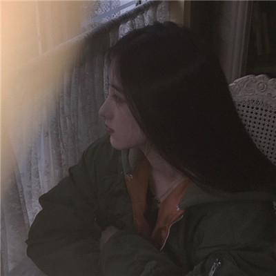qq女生头像短发超拽图片