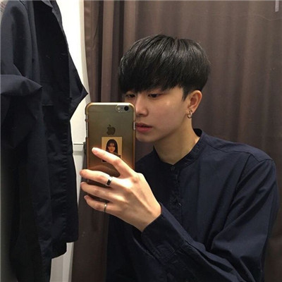 男生头像单身动漫图片