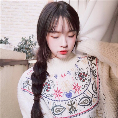 卡通女生头像唯美时尚图片
