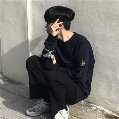 个性帅气比较二的萌娃照片可爱头像男生图片
