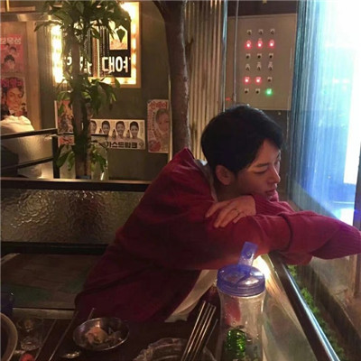 个性帅气比较二的萌娃照片可爱头像男生图片