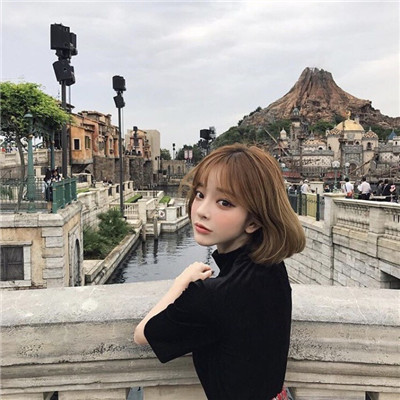 手绘漫画图片女生头像图片