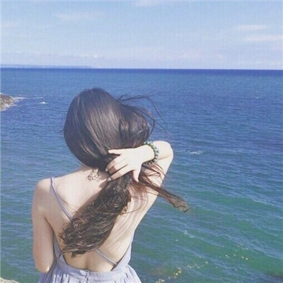 戴复古圆眼镜女生头像图片