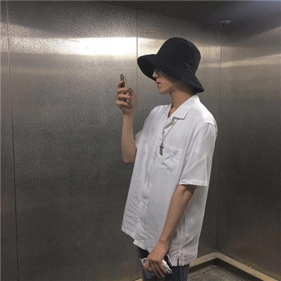帅帅的好看的男生上头像图片