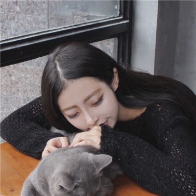 高冷女生卡通背面头像图片