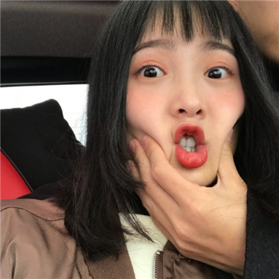 白色头像女生霸气头像图片