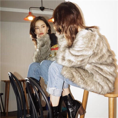 女生短发图片头像背影图片