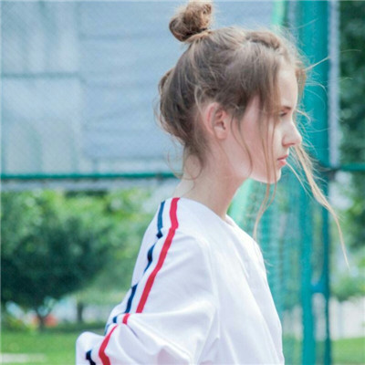动漫唯美背影女生头像图片