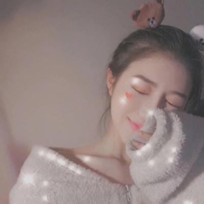 黑色系露骨qq女生头像图片