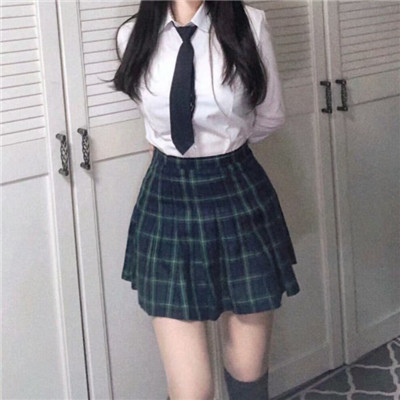 白色头像女生霸气头像图片