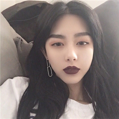 白色头像女生霸气头像图片