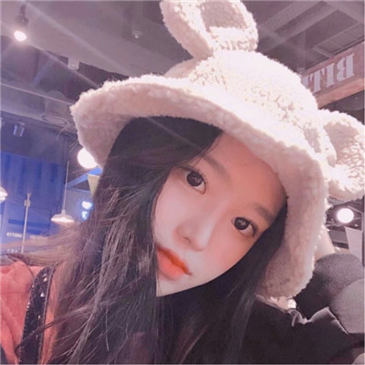 欧美女生婚纱头像唯美图片