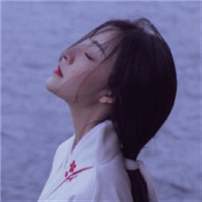 qq头像女生侧影阳光图片