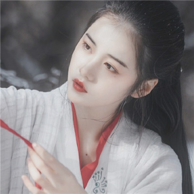 qq头像女生侧影阳光图片