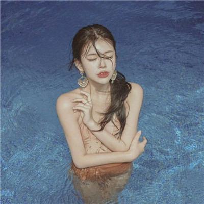 现代人物头像女生头像图片