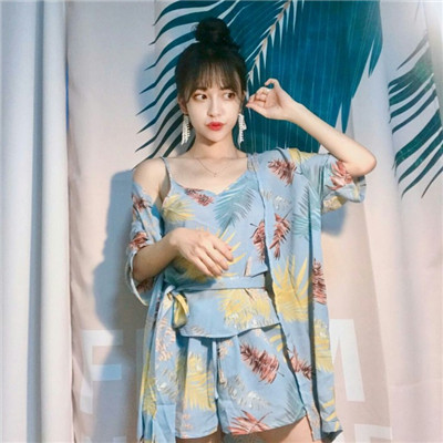 现代人物头像女生头像图片