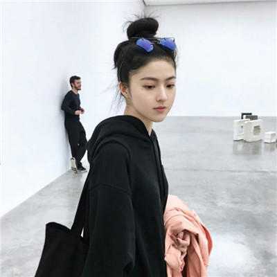 现代人物头像女生头像图片