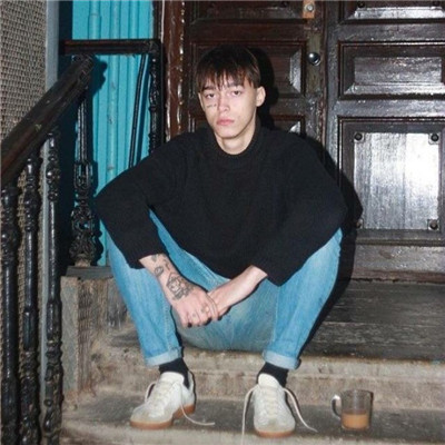 忧郁抖音男生头像帅气冷酷动漫图片