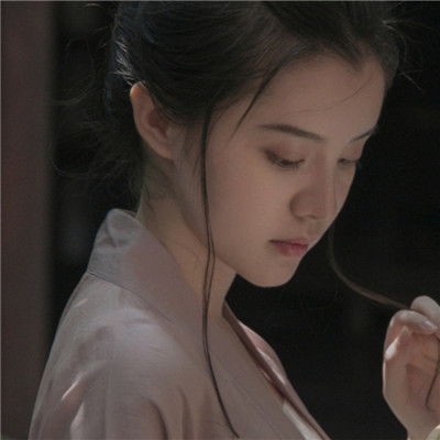 qq头像文艺女生头像图片